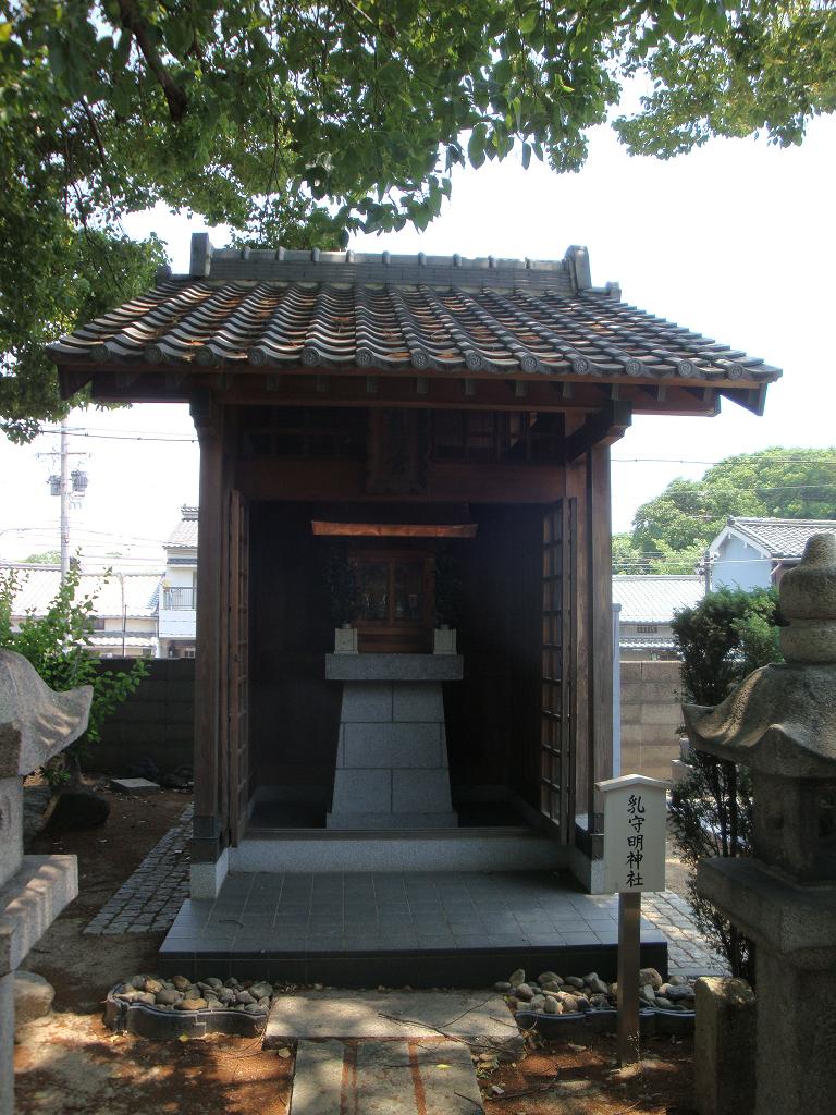 堺臨江寺乳守明神社