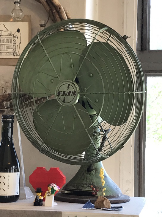 ハaハaハaのレトロな扇風機