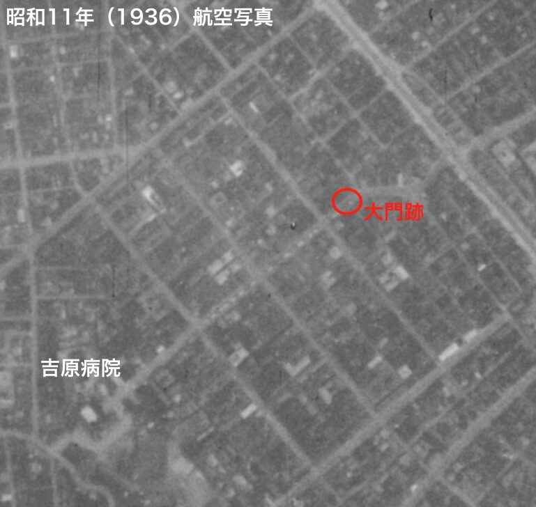 1936年東京吉原遊郭航空写真。東京大空襲で焼ける前の吉原