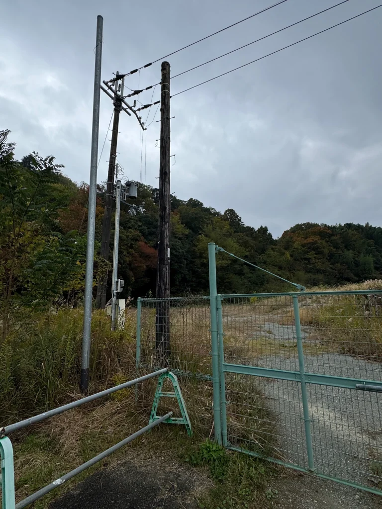 現在の国鉄有馬線有馬駅の跡