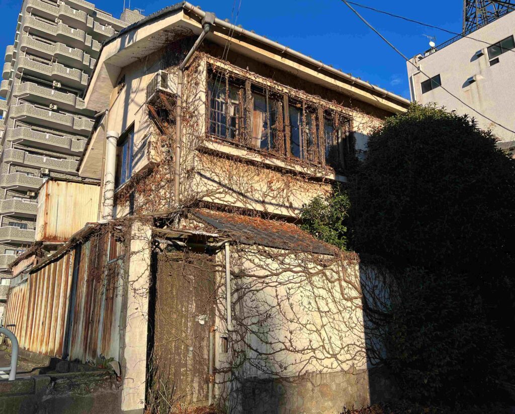 水戸市旧大工町の閉館した旅館