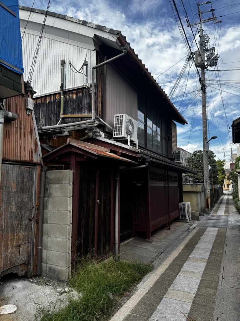 八日市遊郭、延命新地の元妓楼清里楼