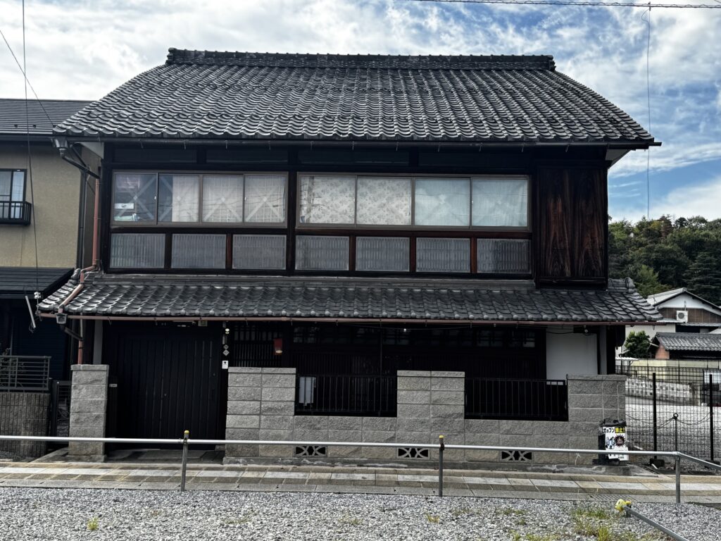 八日市遊郭、延命新地の検番跡の前にあった「角正楼」