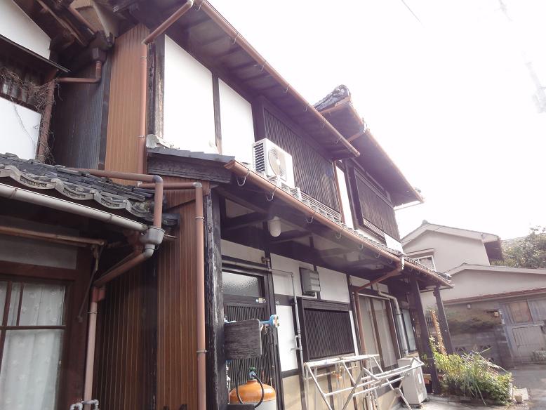 八日市延命新地の元妓楼、寿し元楼